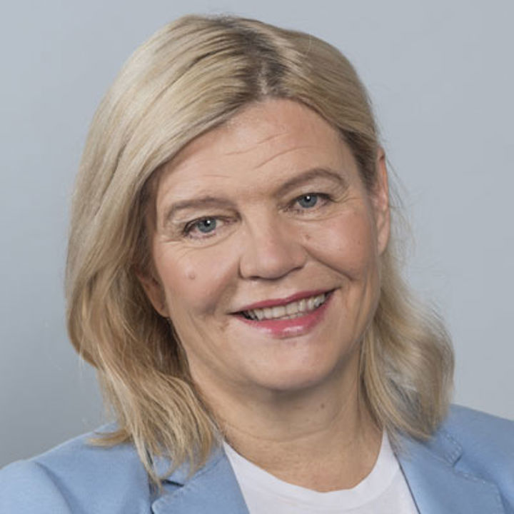 Kirjottaja Reija Hyv&#228;rinen Viestint&#228;johtaja
