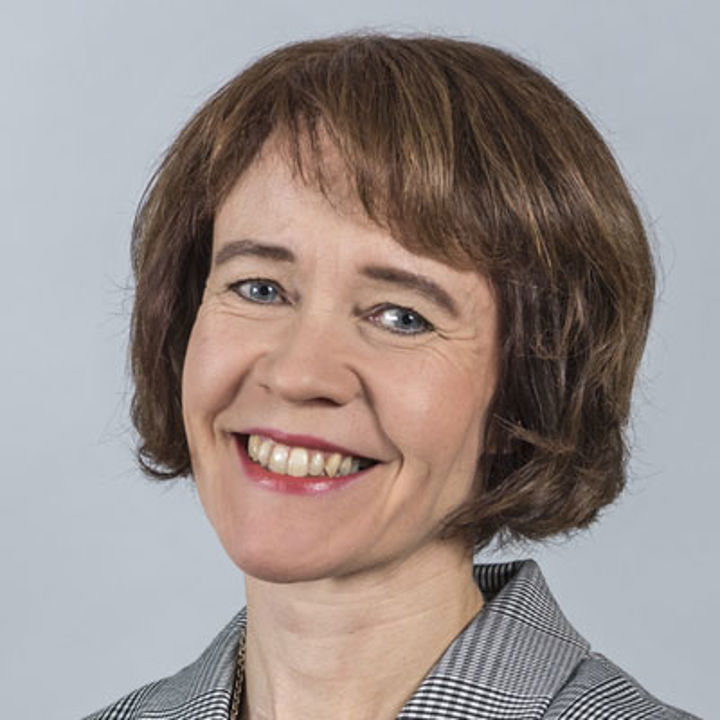 Kirjottaja Sirpa Reijonen Kuntoutusp&#228;&#228;llikk&#246;