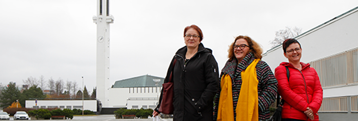 Sari Kapela, Elisa Saunam&#228;ki ja Tiia Salminen Sein&#228;joen kaupungilta.